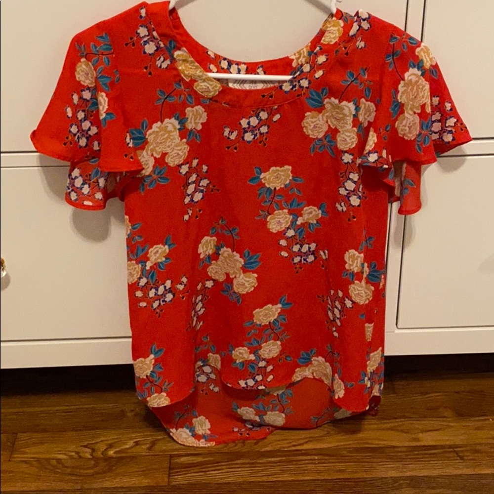 6 Beautiful Summer Shirts